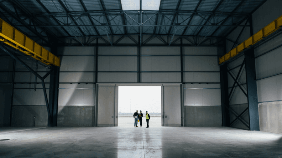The 5 most important things to consider when leasing industrial warehouse space